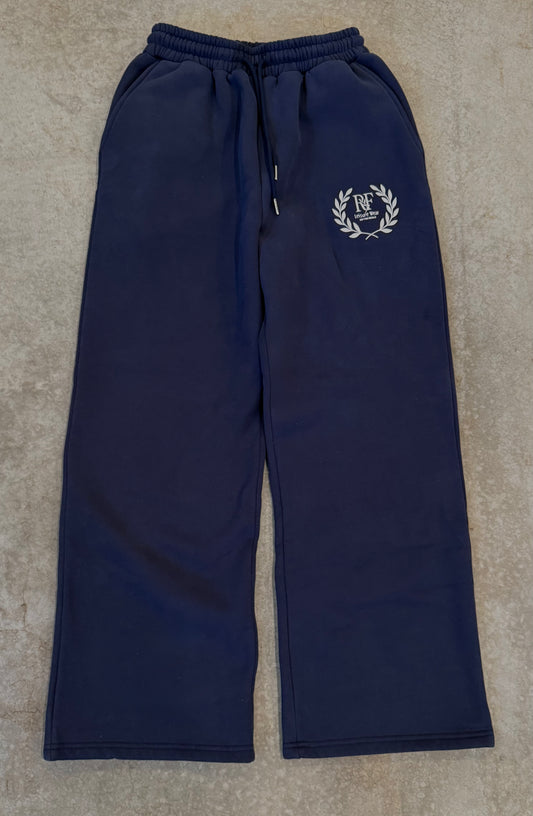 NAVY WREATH SWEATPANTS